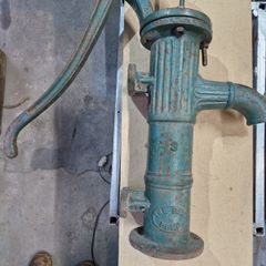 Antique park  pump