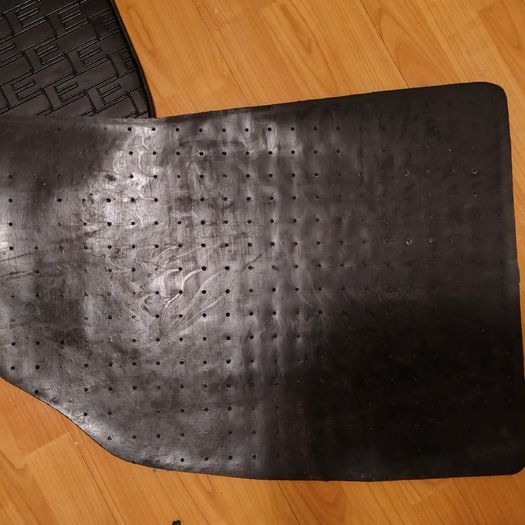 CIK-CAR rubber floor mats for MG4 (2022-)