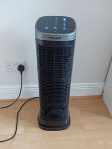 Honeywell oscillating tower air purifier  model: HFD323E   black