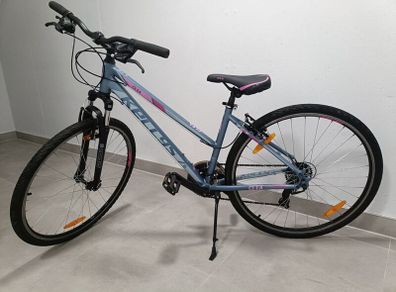ladies bike Kelly's in mint condition.