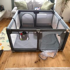 Baby Play Pen