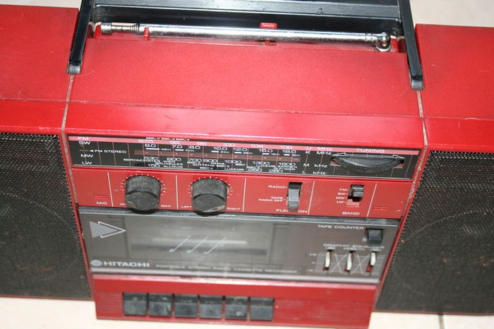 Hitachi TRK-612E