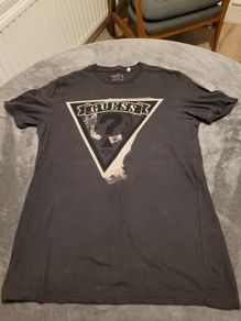 mens guess t shirt
