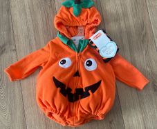 Halloween pumpkin costume