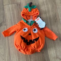 Halloween pumpkin costume