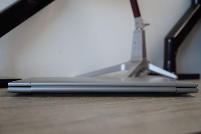 HP ZBook Firefly 14 G11 | Ryzen 7 Pro 8840HS | 16GB | 512gb