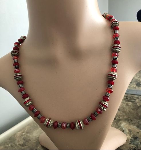 Teng yue necklace