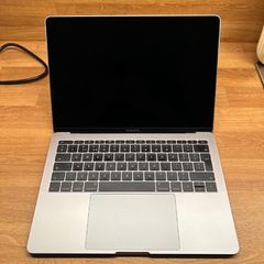 MacBook pro 2017 13" space grey