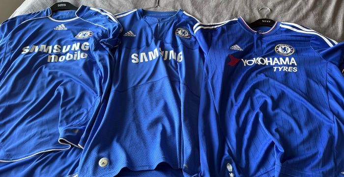 3 Chelsea Jerseys