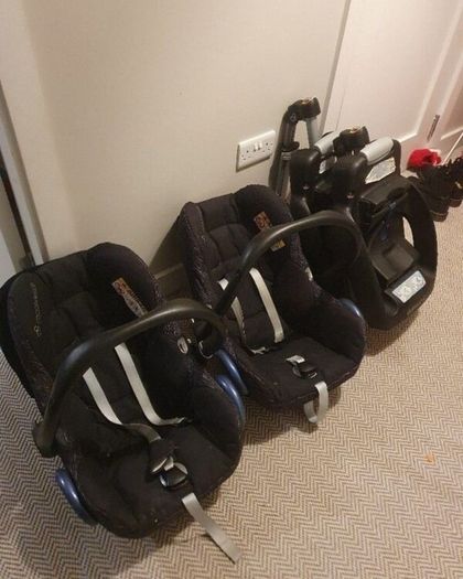 Mountain Buggy Duet Luxury Herringbone Twin Buggy + Carrycots & Car Seats