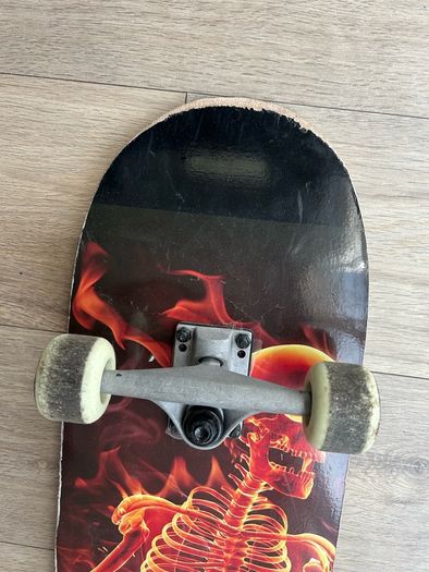 Skateboard EFFEA