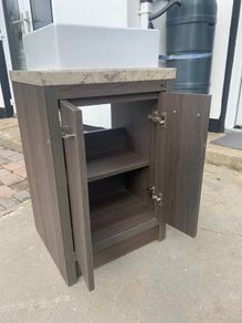 Bathroom vanity unit