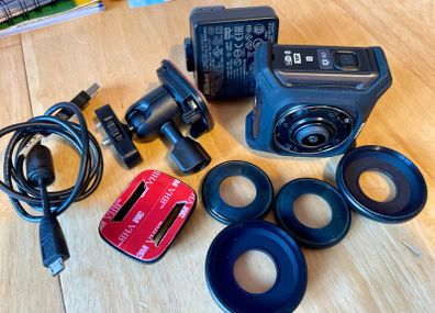 Nikon Keymission 360 camera box complete mint