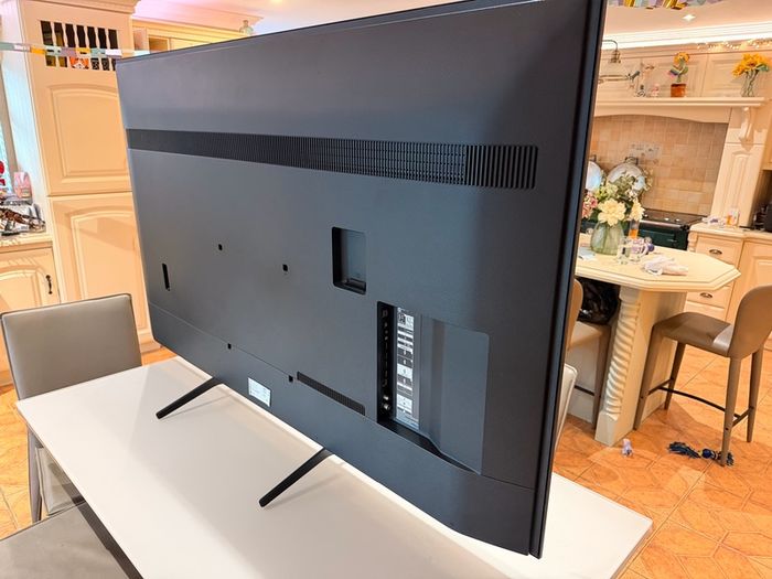 Sony Bravia 75 inch Tv