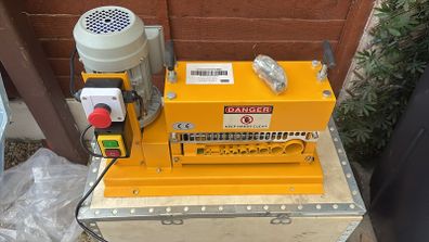 220v  Scrap Cable Stripping recovery recycling copper electric  cable aluminium Machine 1mm-40mm 10 Blades Wire Stripper Recycling Copper Cable Strippers Collection in balbriggan