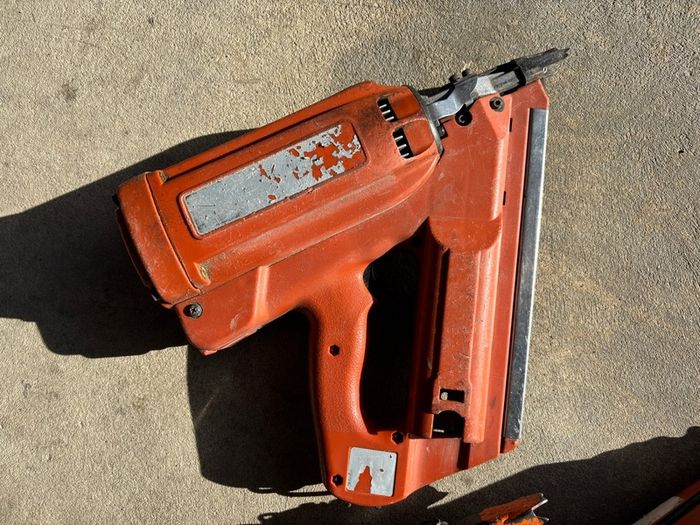 Paslode Impulse Nail Guns 4 for Sale  Paslode Impulse nail guns