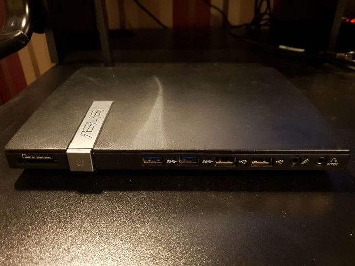 Asus Eeebox Eb1035 SFF