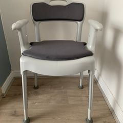 Etac shower / commode modern chair