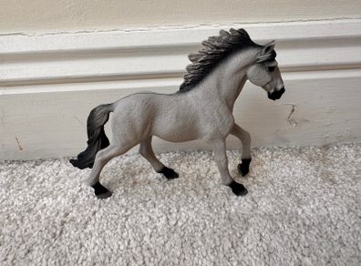 Schleich Farm World Sorraia Mustang Stallion Retired Horse Used Please see photos