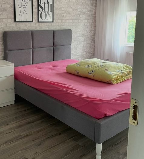 Bed frame