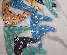 bibs
