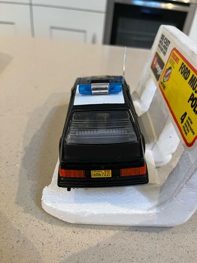 Ford Mustang Police 1/24 Burago