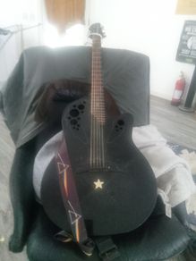 OVATION model tx collection semi acoustic guitar