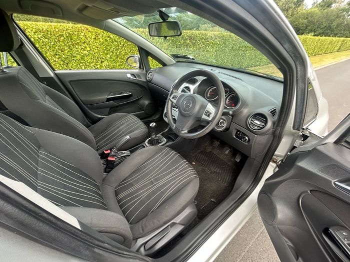 2011 Opel Corsa