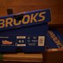 Brooks runners Image 2