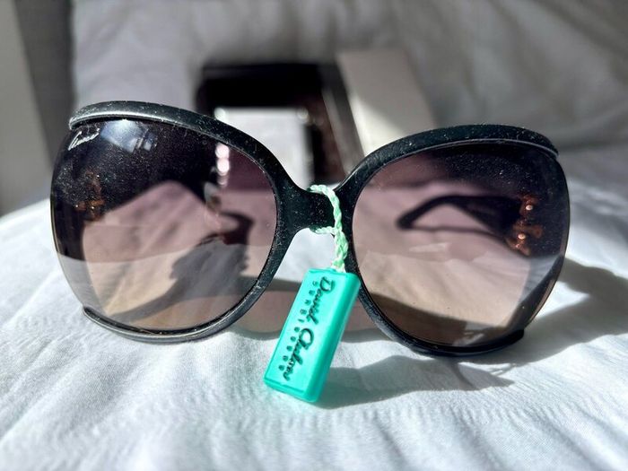 Gucci Sunglasses (womens)