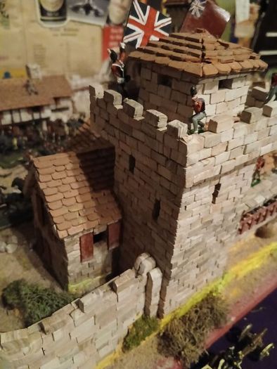 Fort and Soldiers