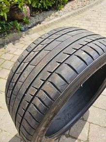 tyre 315 30 r22 like new