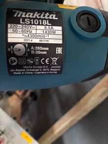 Makita 10" ( 260mm ) Miter saw
