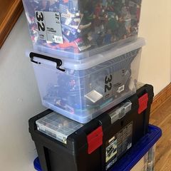 25kg of Lego