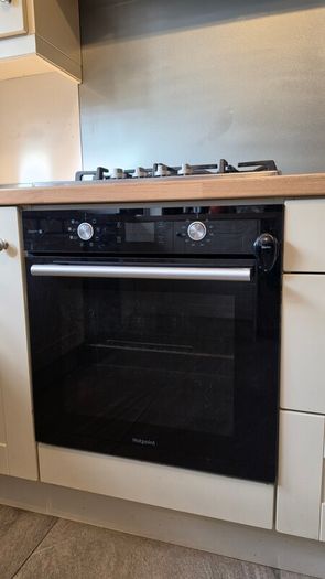 Kitchen and appliances