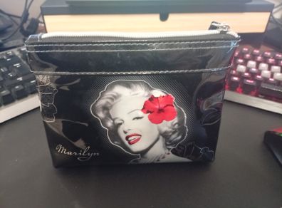 Marilyn Monroe Pouch