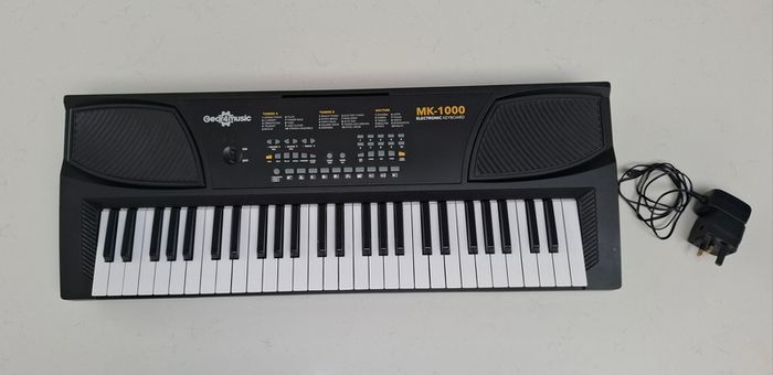 MK-1000 54-Key Portable Keyboard