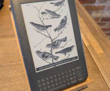 Holiday Ready with 1000 books! - Amazon Kindle (keyboard) Gen3 eBook reader - Disconnect with a Fully loaded Kindle!!! #2202