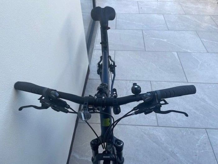 As new Boardman MTX 8.8 Men's Hybrid Bike - Large
