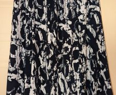 Perfect for Summer. beautiful and unique design midi skirt