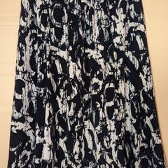 Perfect for Summer. beautiful and unique design midi skirt