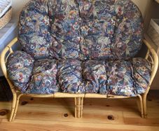 Free wicker chair with cushion