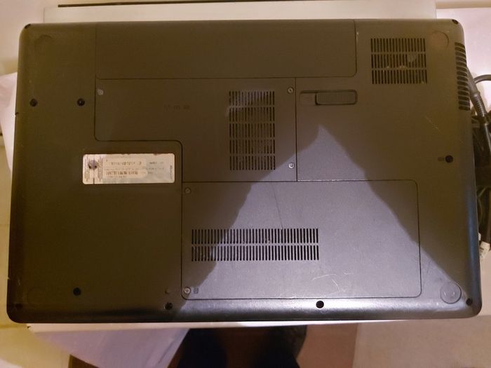 HP 15.6 inch Laptop, Pentium Dual Core CPU T4500, 2.3GHz, 4GB Ram, 500GB HDD, Windows 10, Microsoft Edge, Chrome and VLC