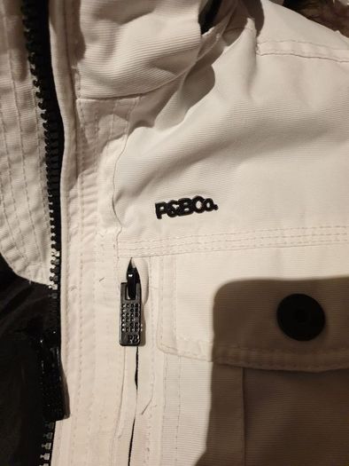 pull and bear white small jacket