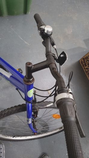 Apollo women's bike blue, 17 inches