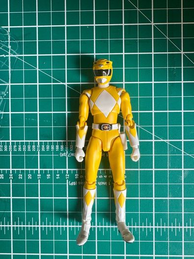 SH Figuarts Zyuranger Yellow Tiger Ranger