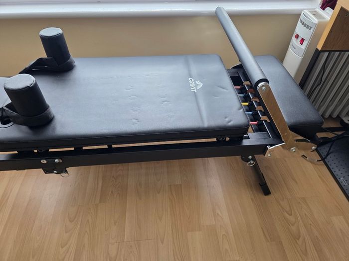 PILATES Reformer Machine (brand new)