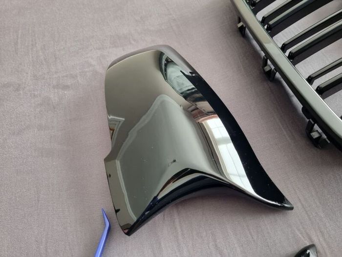 BMW F10 F11 Lci Black Kidney Grilles & Mirror Covers Set Brand New