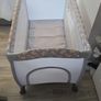 Hauck sleep and play travel cot Image 3