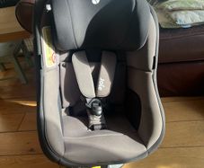 Joie iSpin 360 car seat